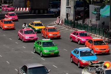 Тайские таксисты будут учить английский