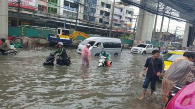 Сезон дождей в Таиланде никак не закончится