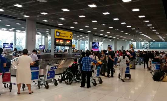 Количество туристов в Таиланде падает