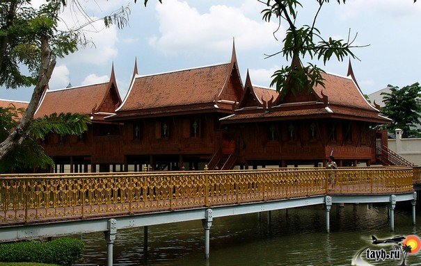 Достопримечательности Бангкока.Дворец Виманмек.Vimanmek Mansion.Бангкок .Тайланд