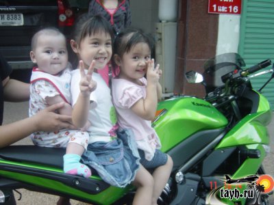 Детям на мотоцикле не место