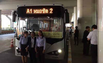 В Бангкоке запустили электрический автобус