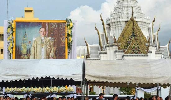 похороны Короля Таиланда
