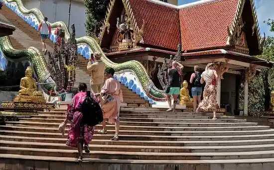туристы в Тайланде
