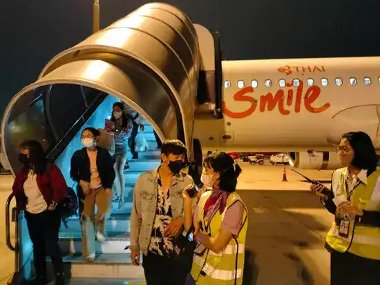 Пассажиры рейса Thai Smile Airways не могли выйти из самолёта 2 часа