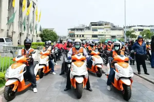 Кампания по безопасности дорожного движения в Бангкоке.